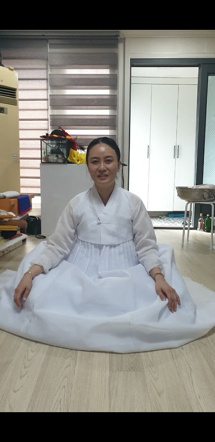 2000769928_RuAPdJk1_d10b008499bf40ea4253cc7a3506d3c7b18ab64d.jpg 이미지크게보기