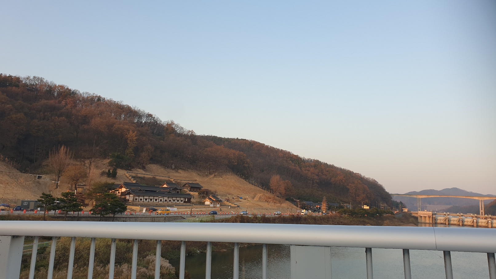 3695294320_NhmMVwLl_ce441077a3fa721672e2160a8673ae07a0233e62.jpg 이미지크게보기